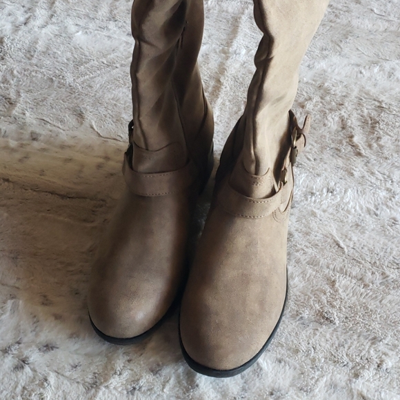 XOXO Riding Boot - Picture 4 of 9